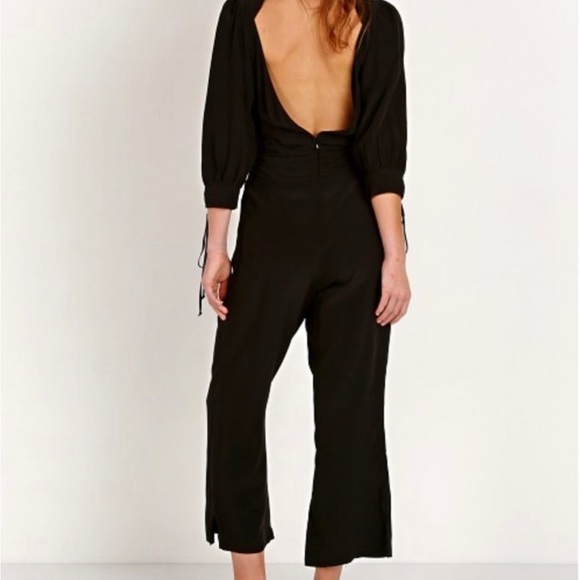 For Love & Lemons Georgi Open Back Tie Sleeve Low V Front Jumpsuit Black Small - Picture 3 of 13